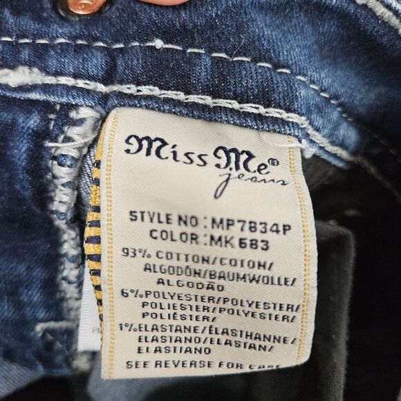 MISS ME Capri Jeans Women's 26 (29x19) Blue Low-Rise Sequin Embroidered EUC - Picture 4 of 11